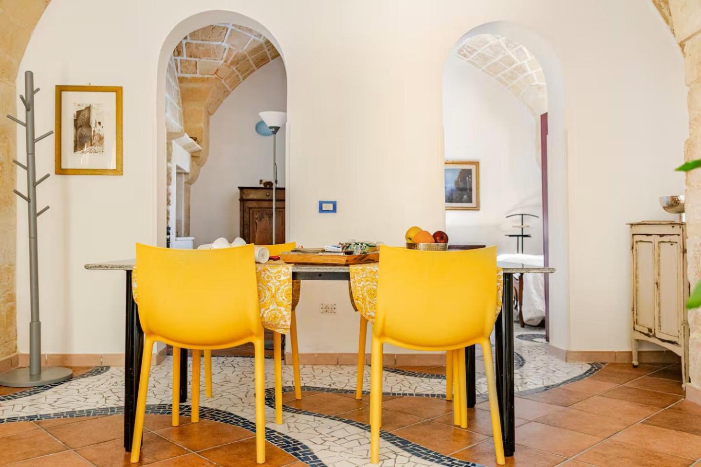 B&B Corte Dei Memoli Di Margiotta Giuseppina Лечче Екстер'єр фото