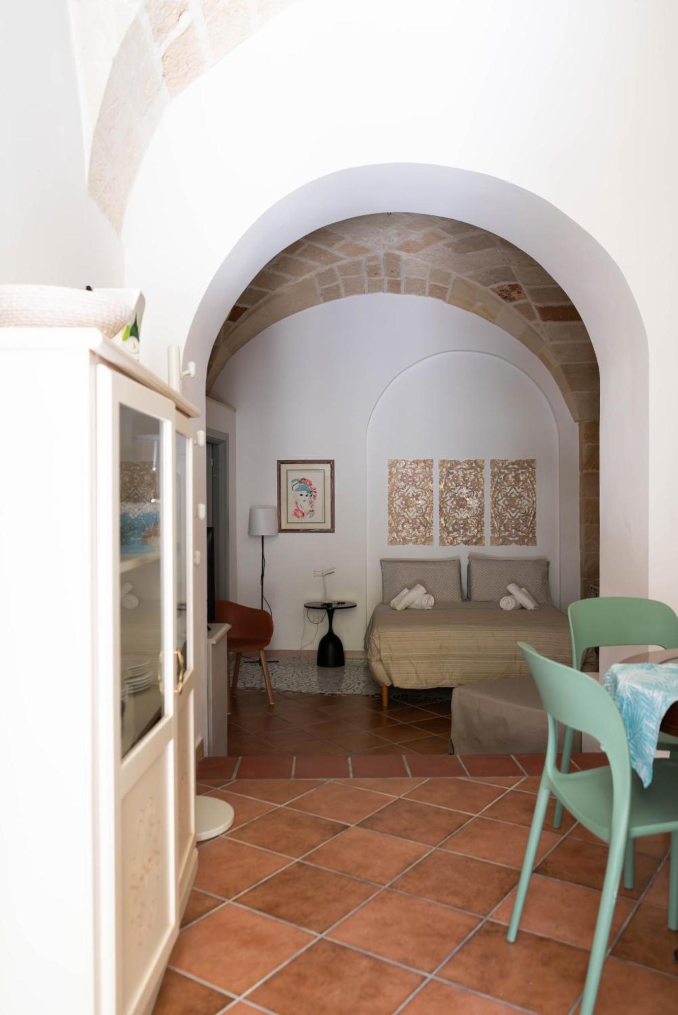 B&B Corte Dei Memoli Di Margiotta Giuseppina Лечче Екстер'єр фото